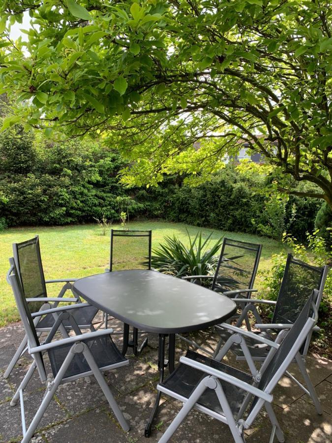 Ferienwohnung Mit Garten In Koeln מראה חיצוני תמונה