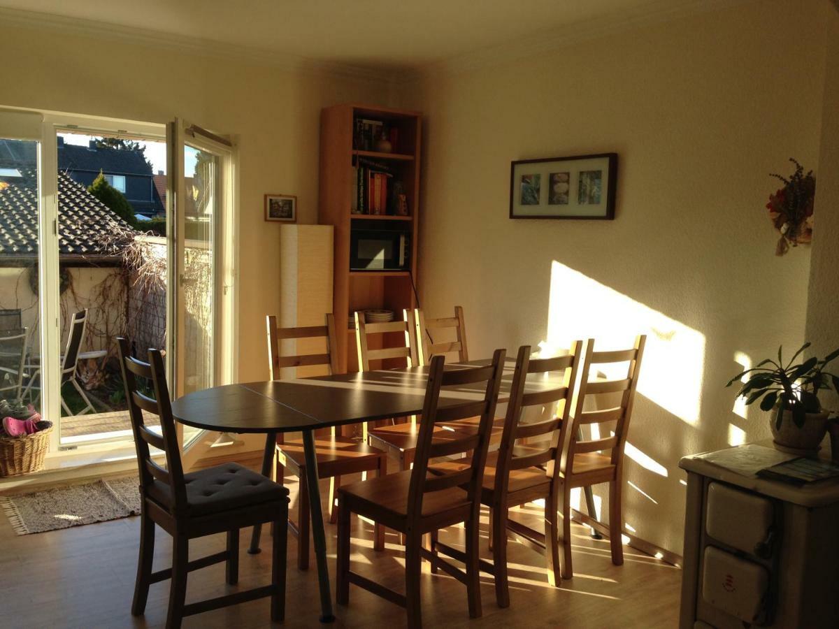 Ferienwohnung Mit Garten In Koeln מראה חיצוני תמונה