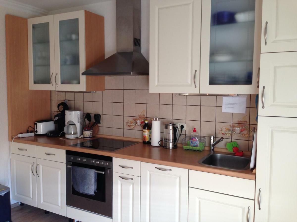 Ferienwohnung Mit Garten In Koeln מראה חיצוני תמונה